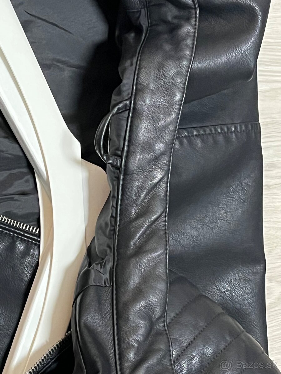 Bunda reserved M - 19