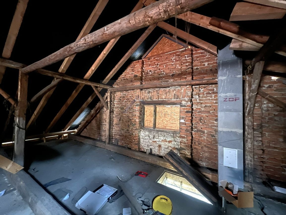 PREDAJ DOM s GARÁŽOU a poz. 539 m² Klížske Hradište - 19