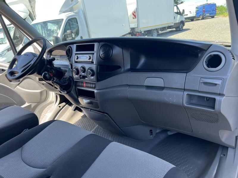 Prodám Iveco Daily 2.3HPT. 93 kw. Servis.historie - 19