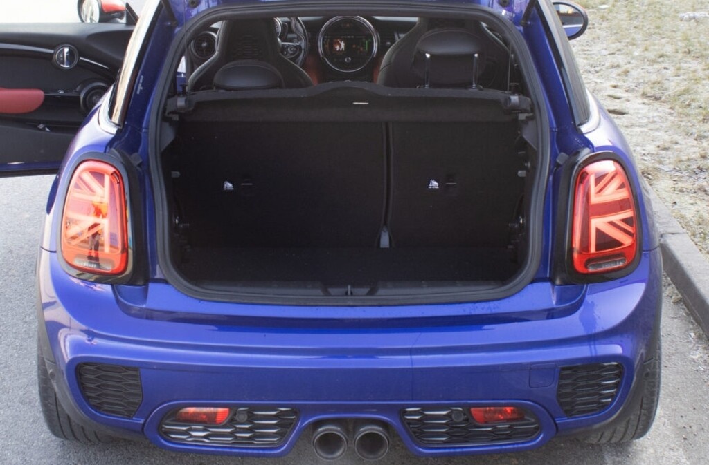 John Cooper Works od MINI z roku 2019 - 19