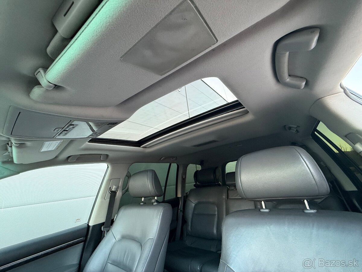 Toyota Land Cruiser 200 4.5 V8 - 19