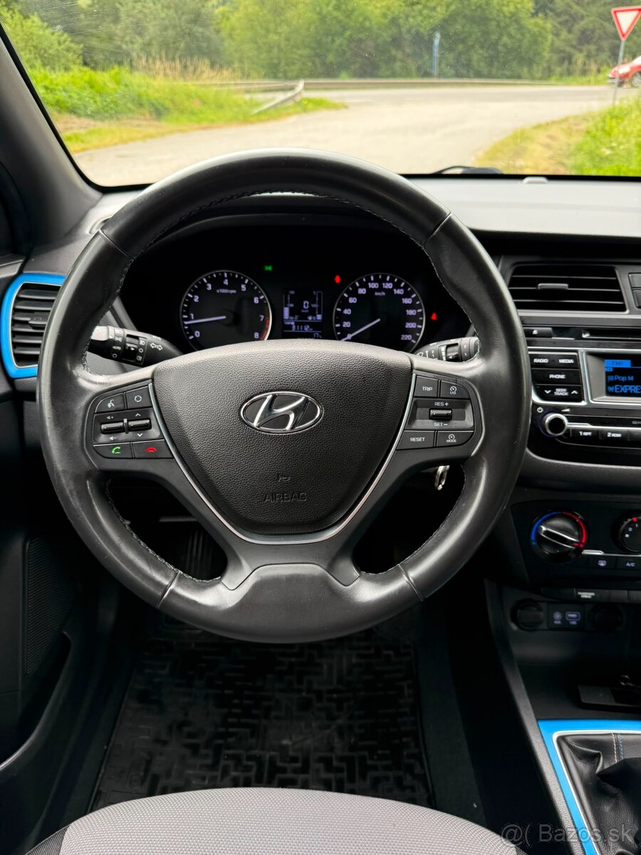 Hyundai i20 active - 19