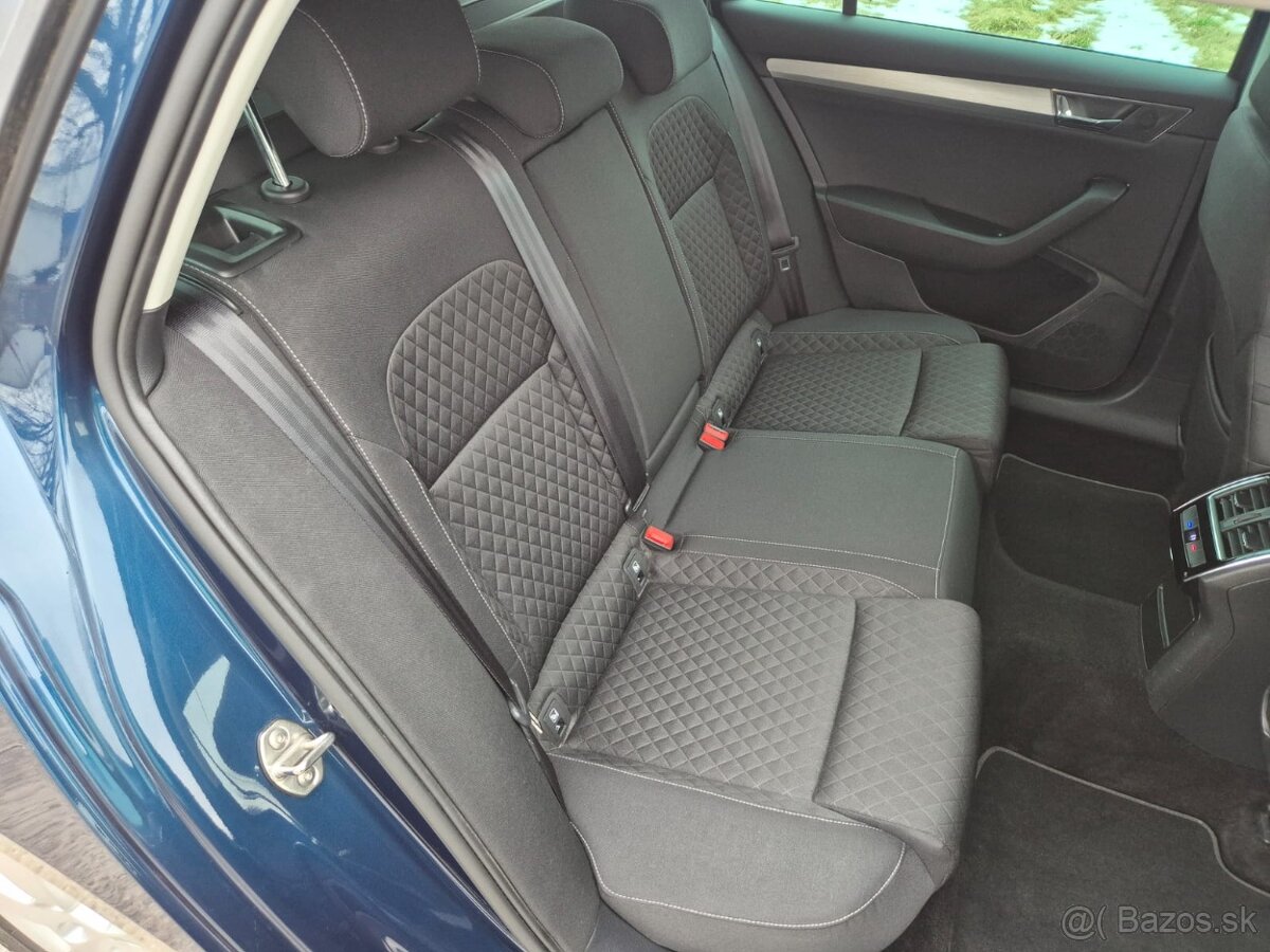 Škoda Superb Combi facelift 2.0 TDI DSG - 19