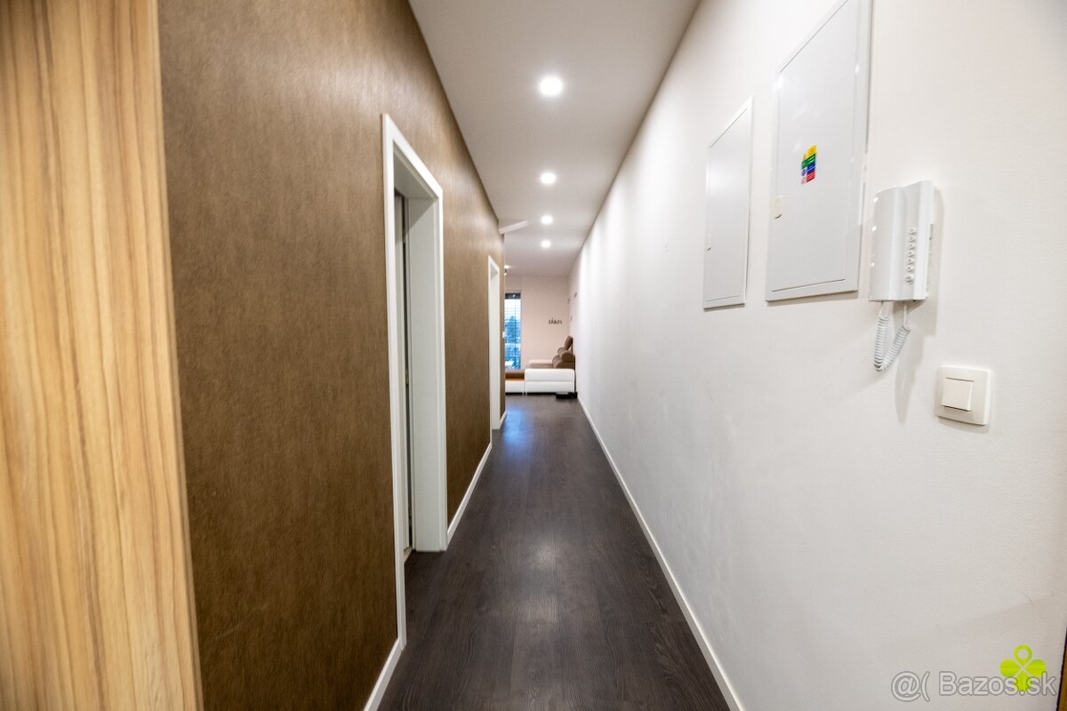 Štýlový 2-izbový byt na prenájom s lodžiou a parkovaním - 19