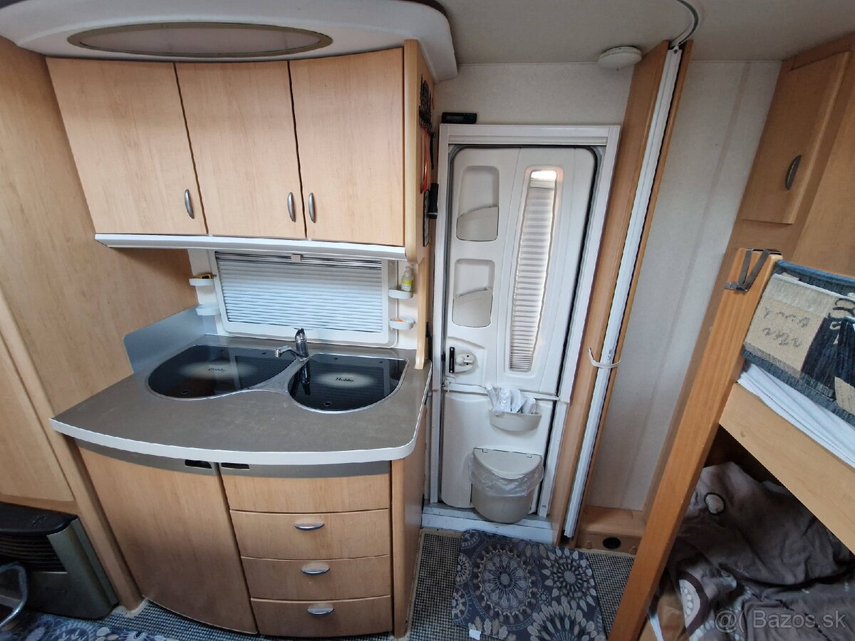 Karavan Hobby 500 KMFE DE LUXE - 19