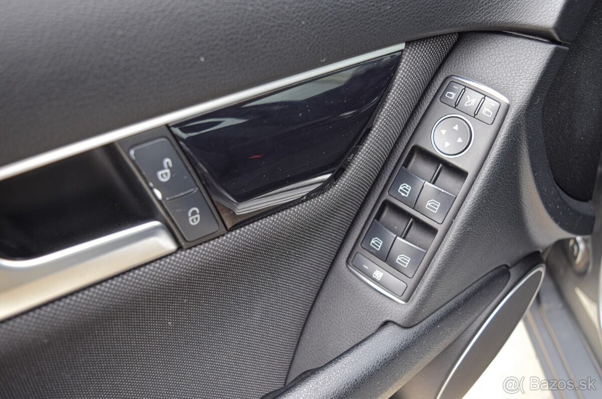 Mercedes-Benz C 220 CDI Avantgarde 2011 - 19