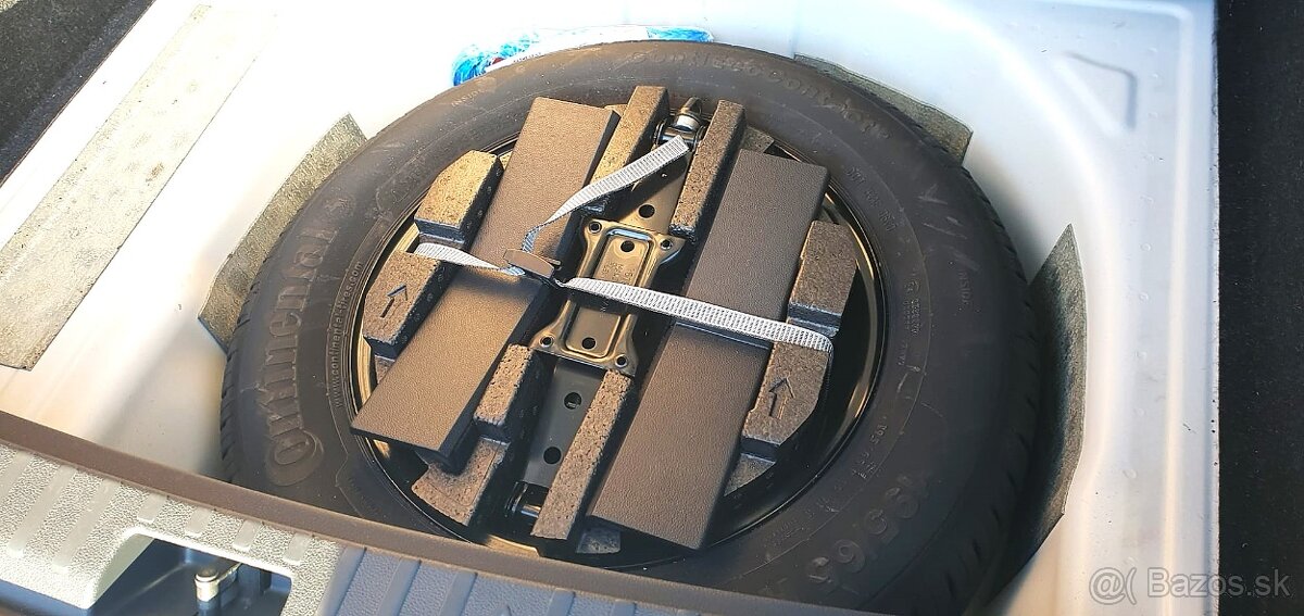 Škoda Scala 1.0 TSI Ambition 85KW / .r. 2020 / - 19