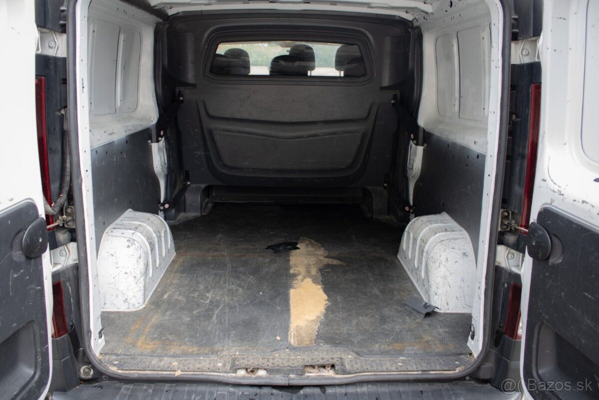 Renault Trafic 1.6 dCi Crew DoubleCab - 19