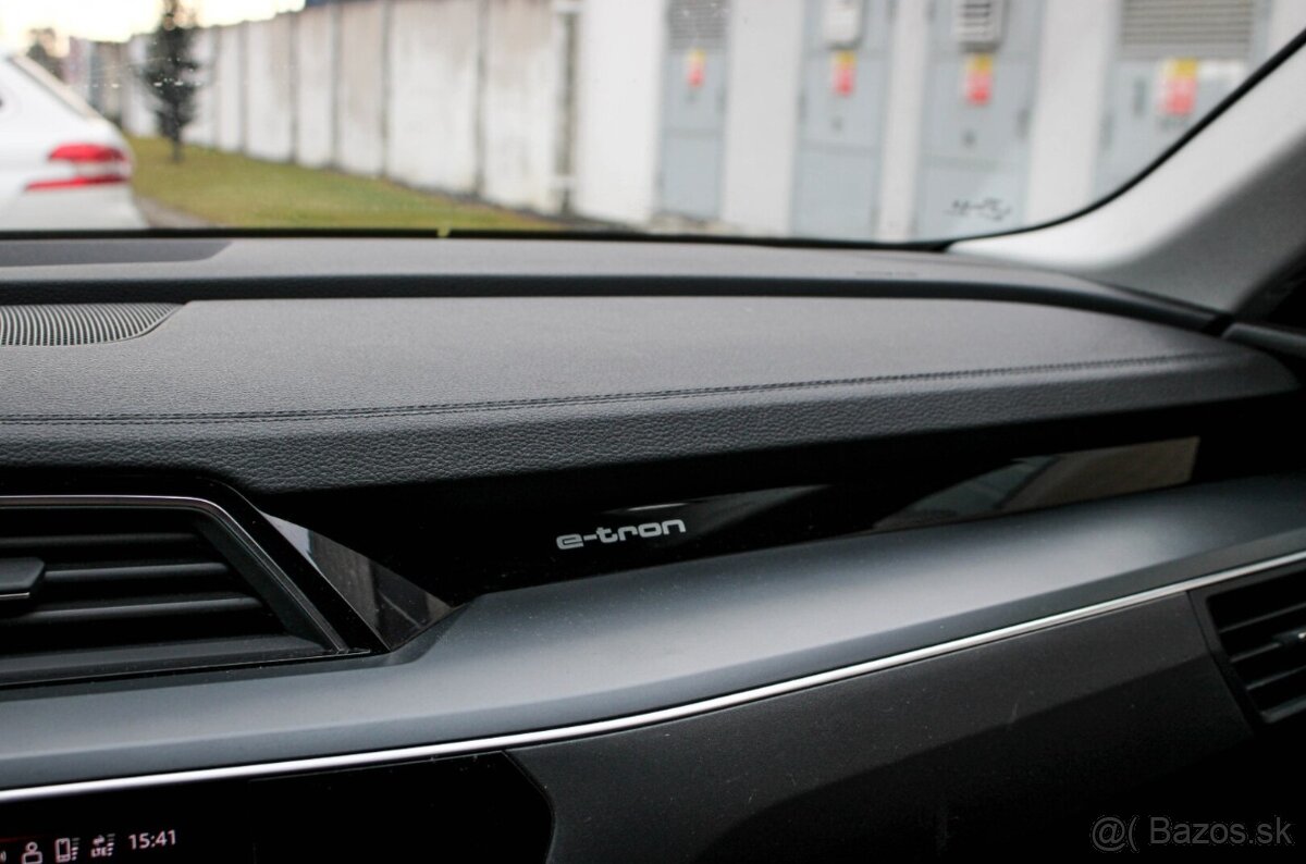 Audi E-tron 50 QUATTRO Advanced - 19