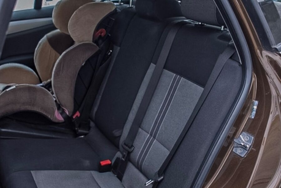 BMW X1 r.2010 , 110kw 4x4 - 19