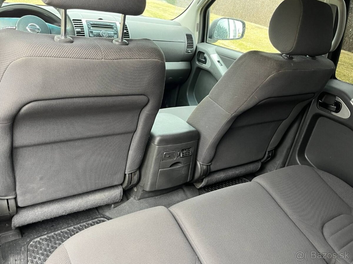 Nissan Pathfinder 2.5DDTi 4x4 - 19