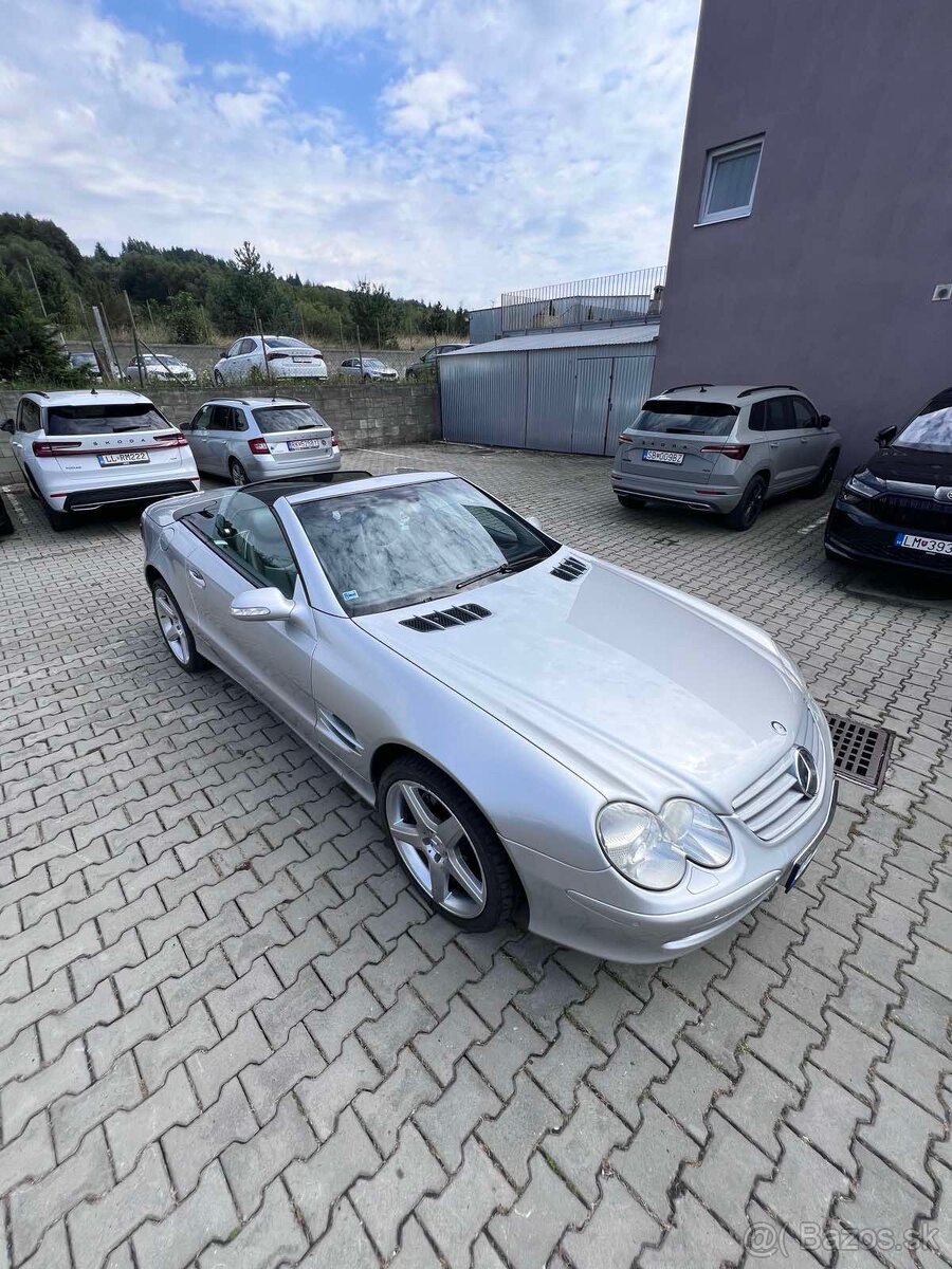 Mercedes-Benz SL 500 A/T - 19