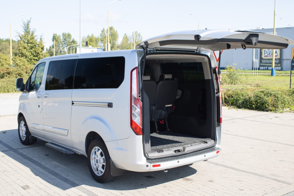Ford Tourneo Custom 2.2 TDCi Titanium 114kW (2015) - 19