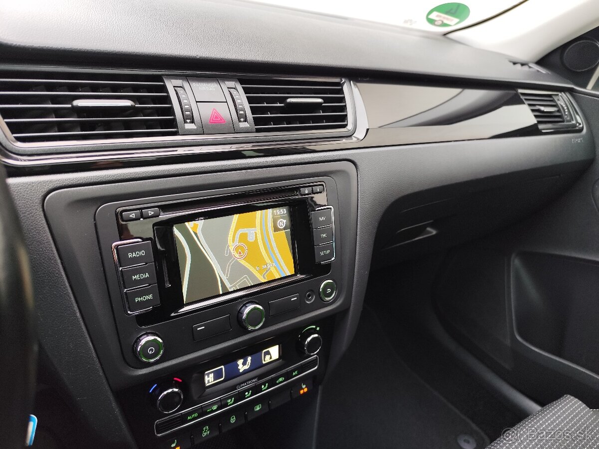 Škoda Rapid Spaceback 1.6 tdi -- DSG -- 124 000 km - 19