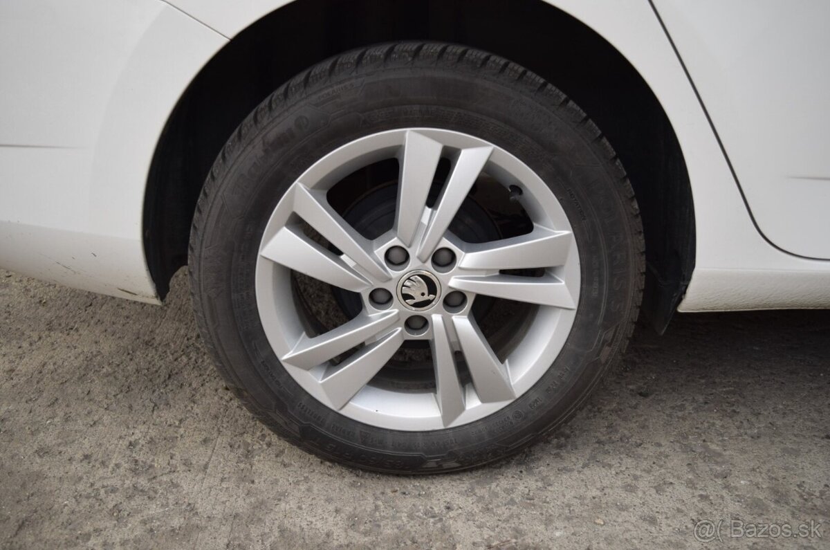 Škoda Fabia Combi 1.0 TSI 2020, odpočet dph. - 19