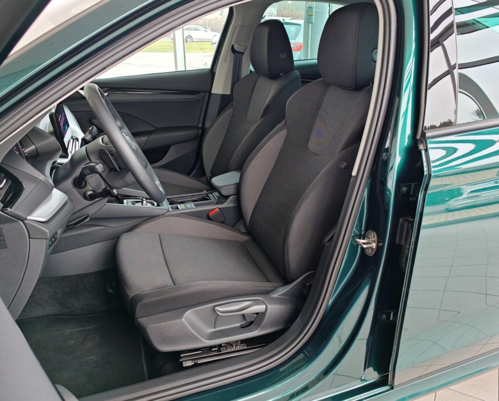 Škoda Octavia Selection 2.0 TDI DSG 110kW - 19