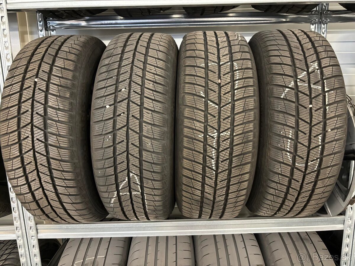 Volkswagen Golf 1.4 Comfortline - 19