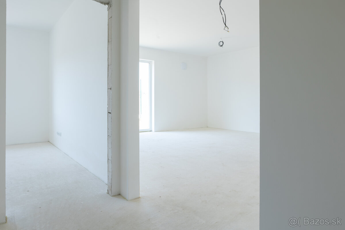 Posledný RODINNÝ DOM v rádovej zástavbe - projekt Pod Ráblom - 19