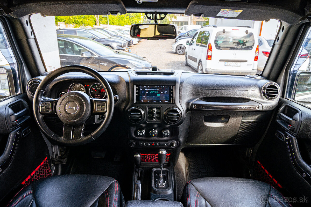 Jeep Wrangler 2.8 CRD Rubicon A/T - 19