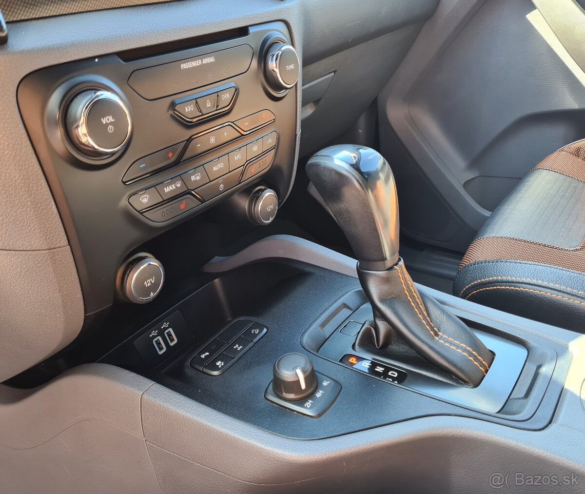 FORD RANGER 3.2 TDCI DOUBLECAB 4X4 WILDTRAK A6 - 19