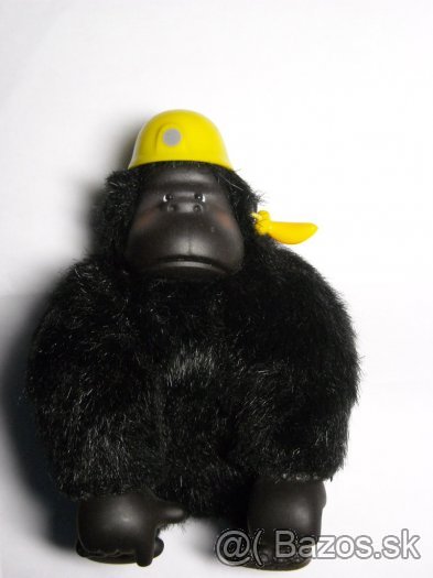 Stará hračka a bábika - 19