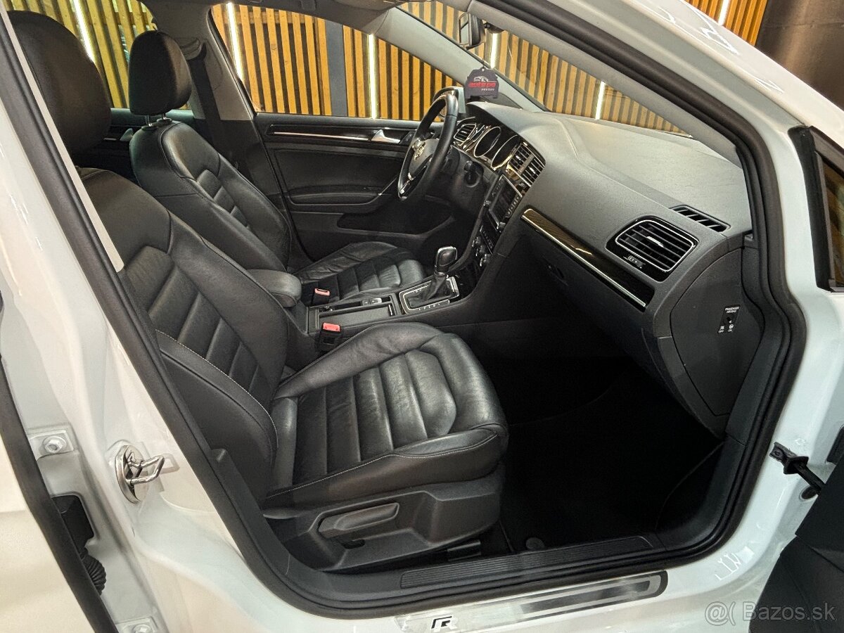 Volkswagen Golf 1.4 TSI R-Line ACT Highline DSG - 19