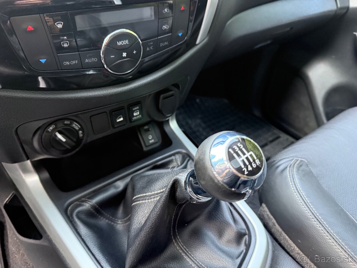 Nissan Navara DoubleCab dCi 190 Tekna 6st.Manual - 19