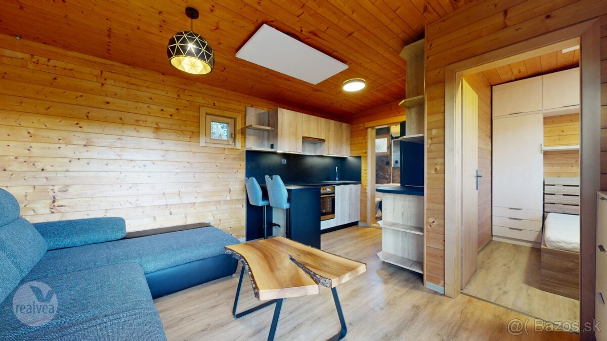 Stavebný pozemok so základovou doskou a moderným domčekom - 19