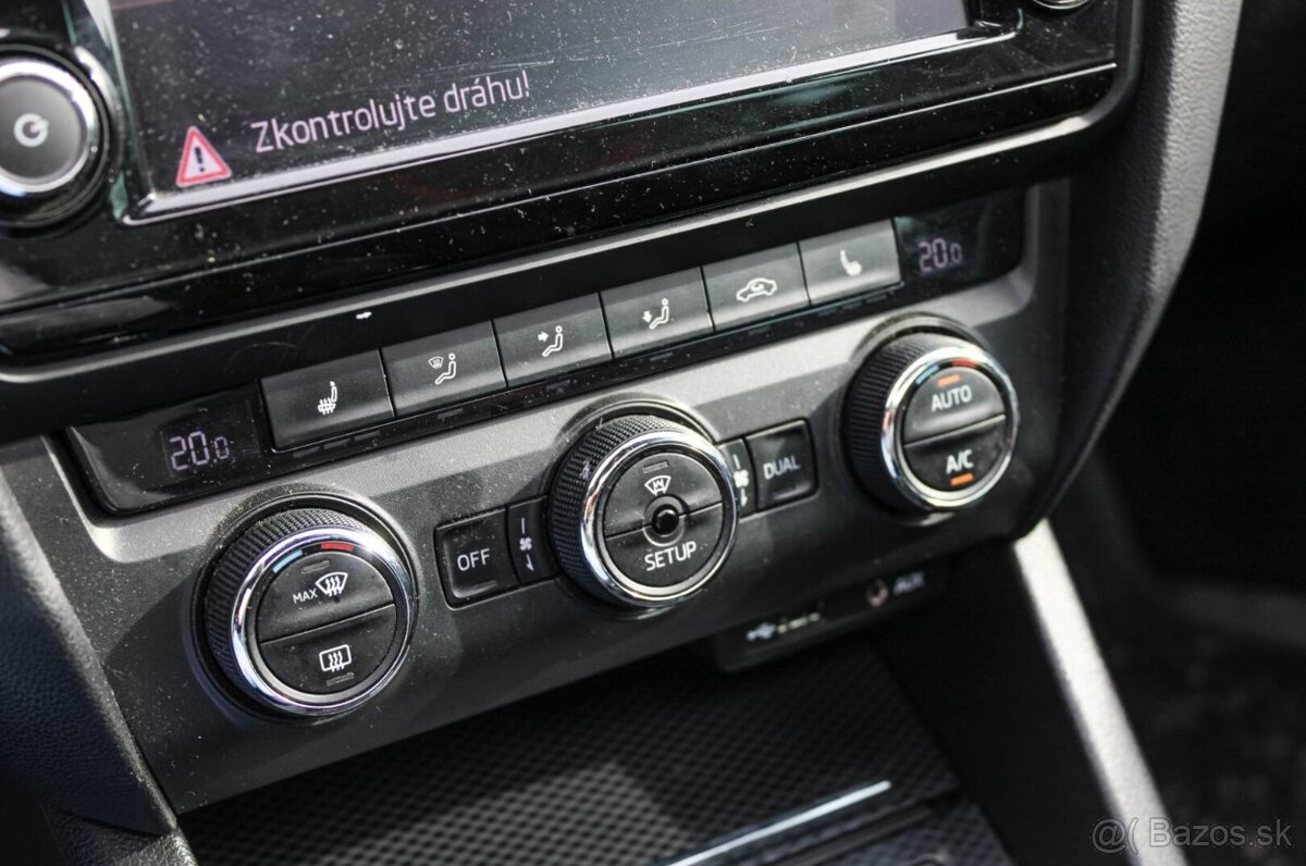 Škoda Octavia 2.0 TDI CR DPF RS - 19