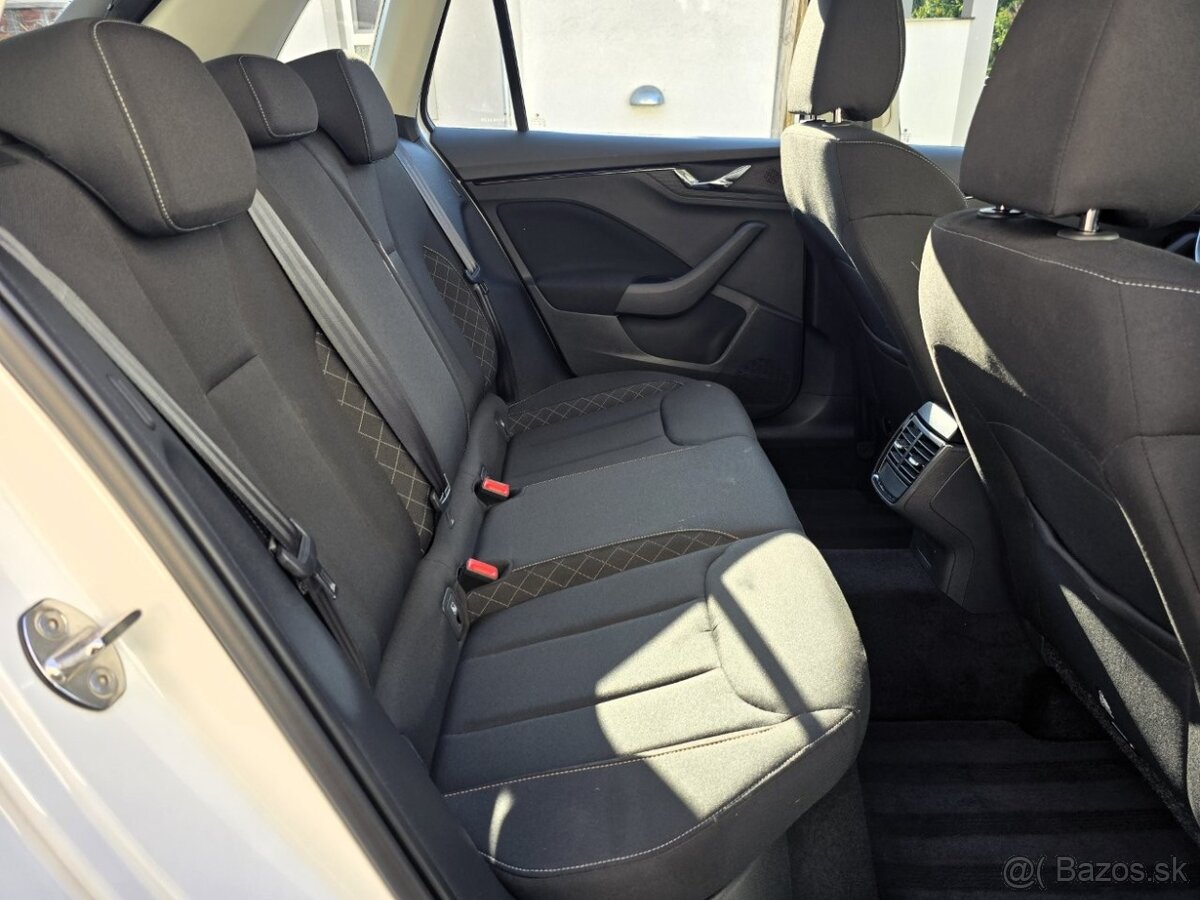 Škoda Kamiq 1.0 TSI Active, Mesačne: 274€ - 19
