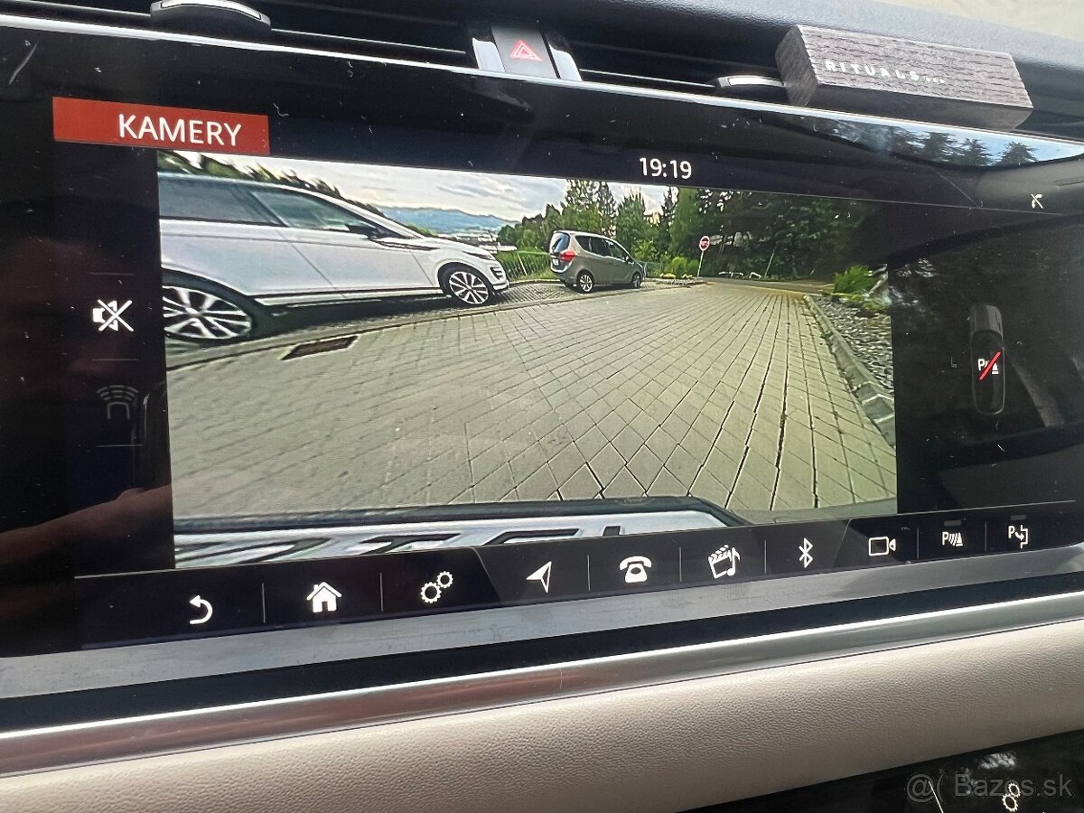 Land Rover Range Rover Velar P250 / Matrix LED / DPH - 19