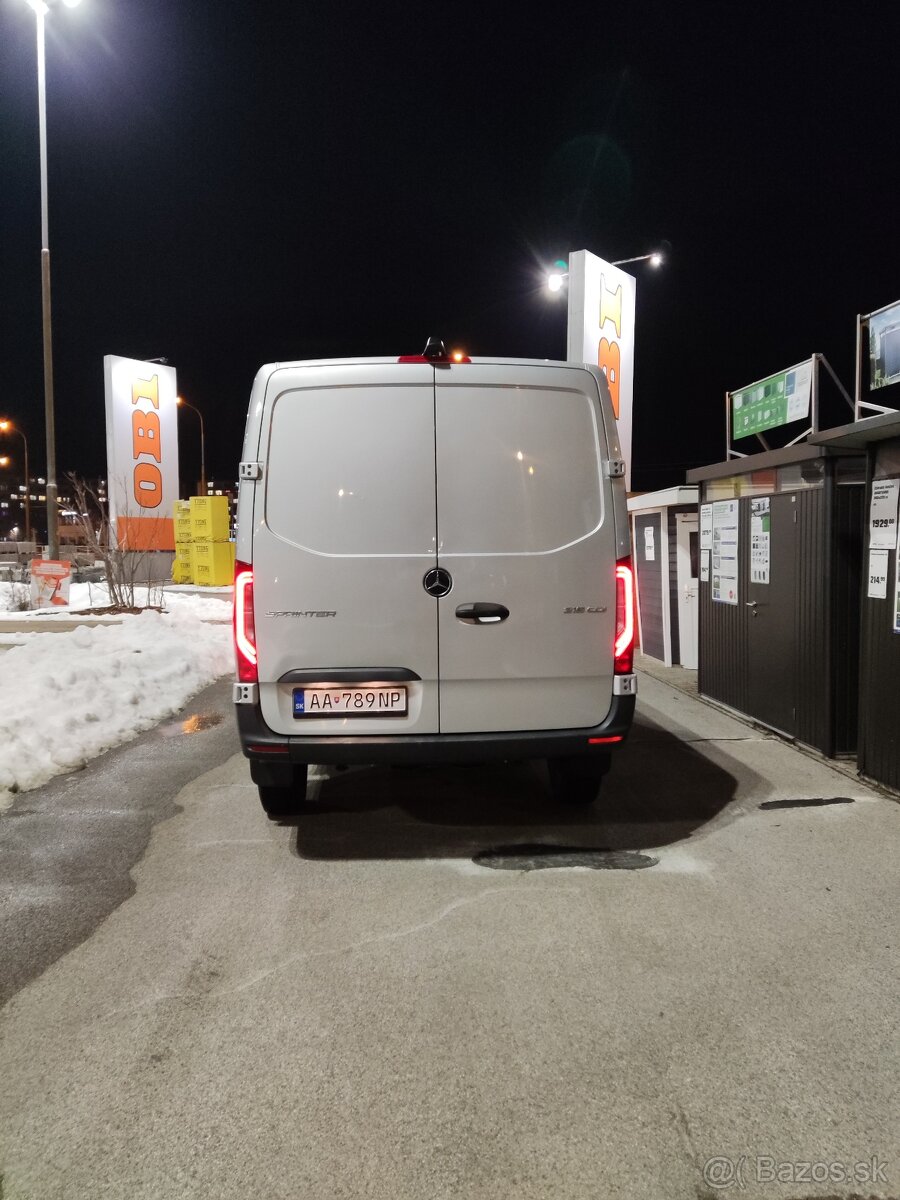 Predám Mercedes Sprinter 4x4, automat - 19