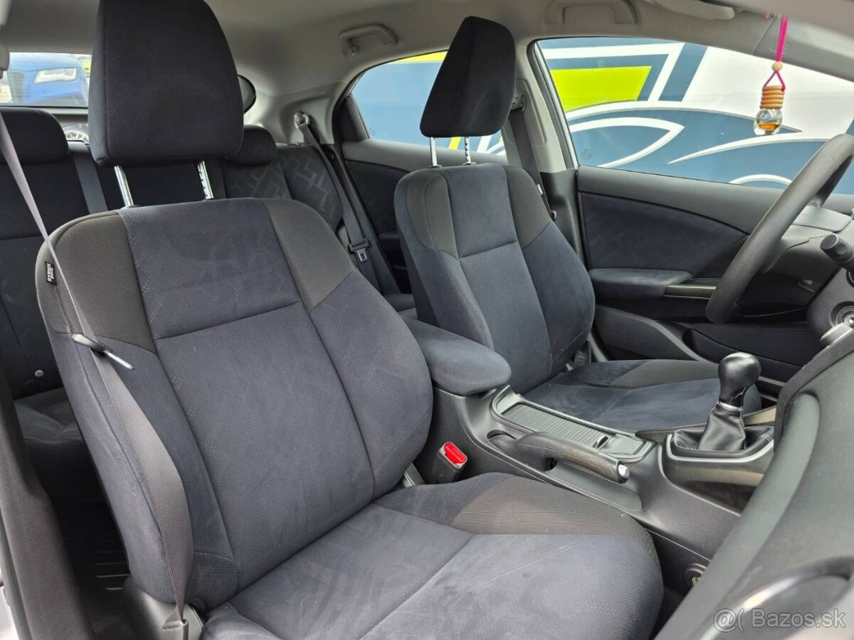 Honda Civic 1.4 i-VTEC Comfort - 19