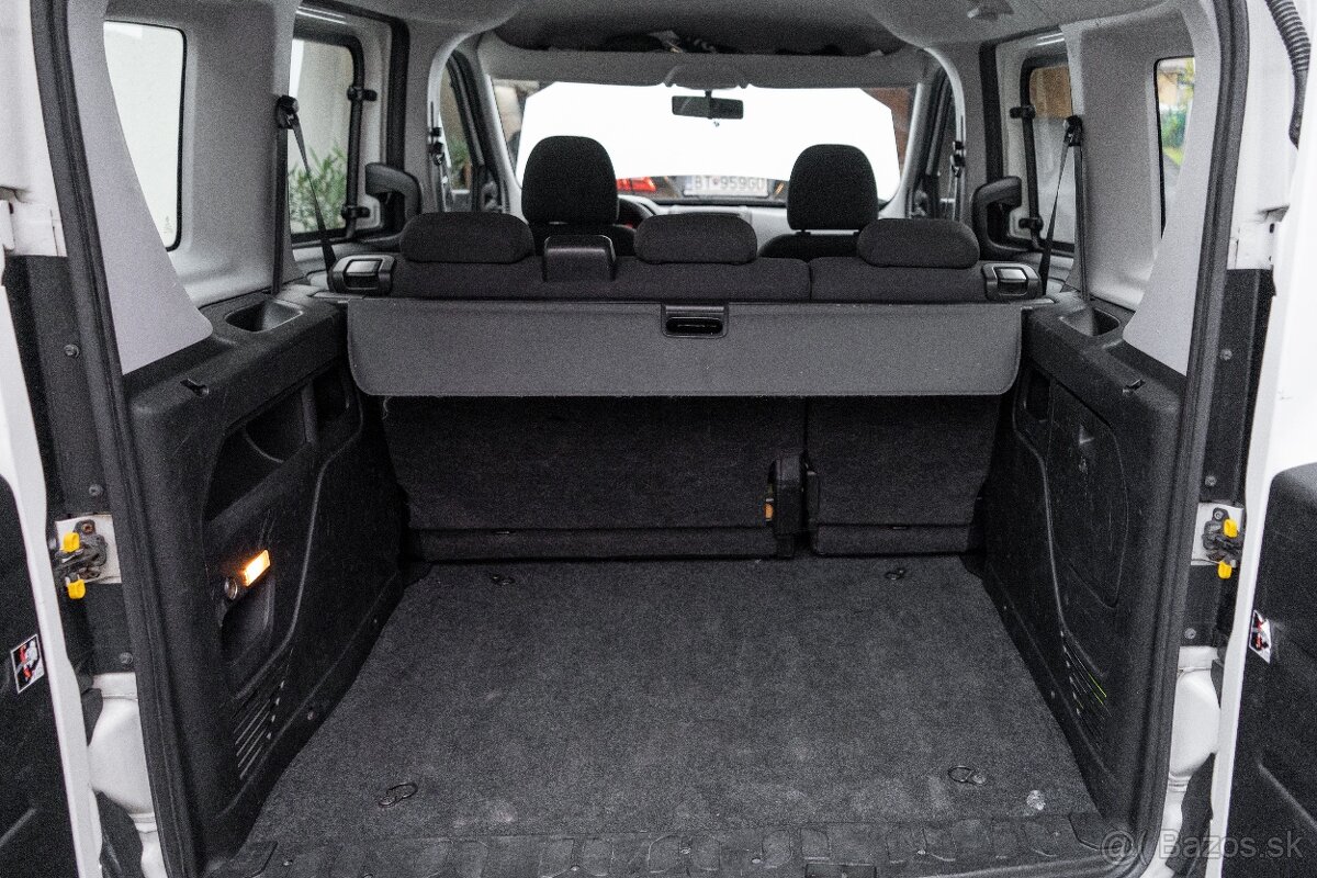 Opel combo tour 1.4 - 19