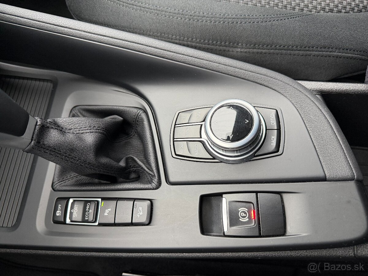 BMW X1 xDrive 18d Advantage A/T - 19