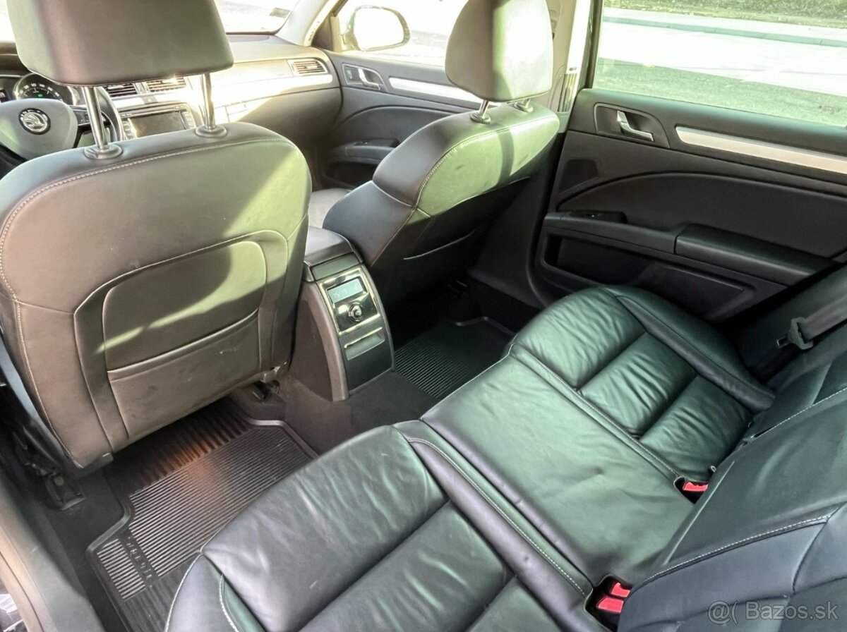 Škoda Superb 2.0 TDI DSG - 19