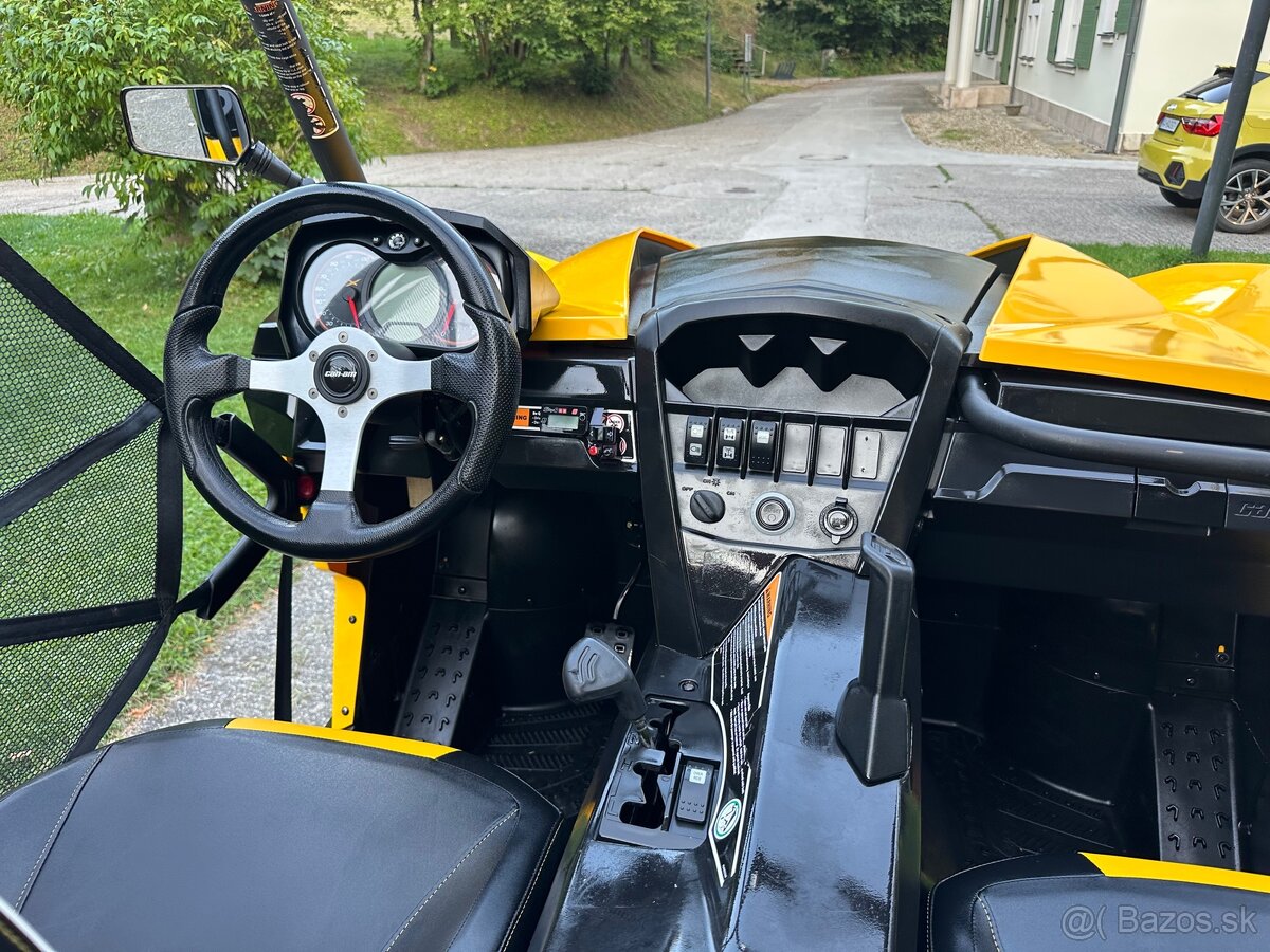 CAN-AM MAVERICK 1000R - 19