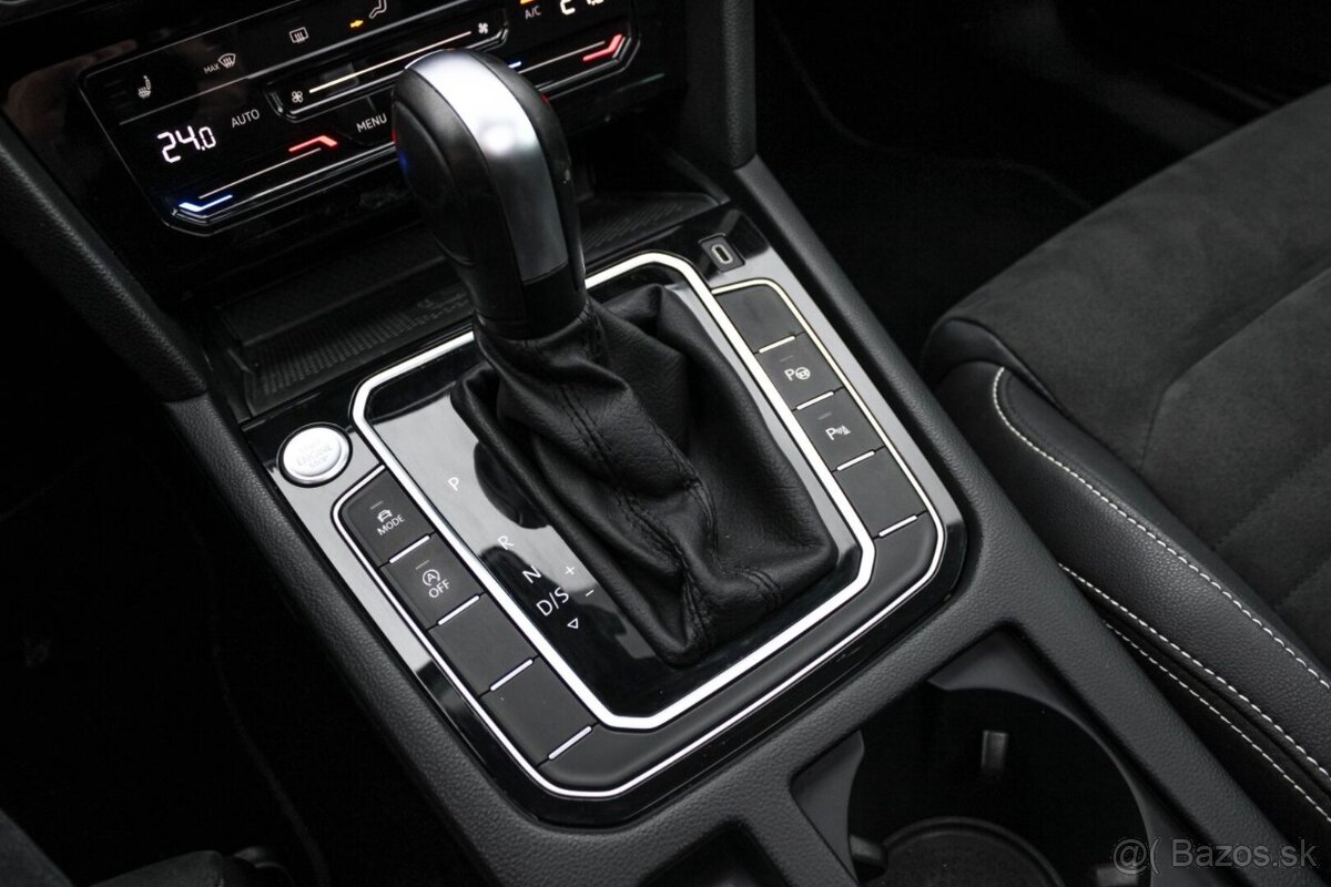 Volkswagen Passat Variant 2.0 TDI EVO Elegance DSG - 19