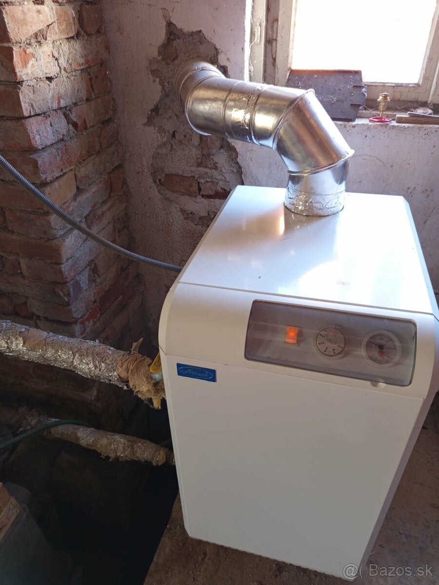 Na predaj - dva domy na jednom pozemku Bátovce - 19