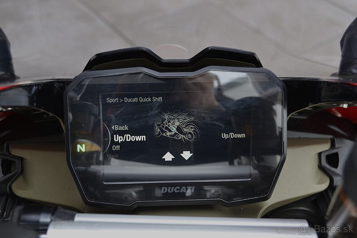 Ducati Panigale V4S 2022 11 000km Carbon doplnky - 19