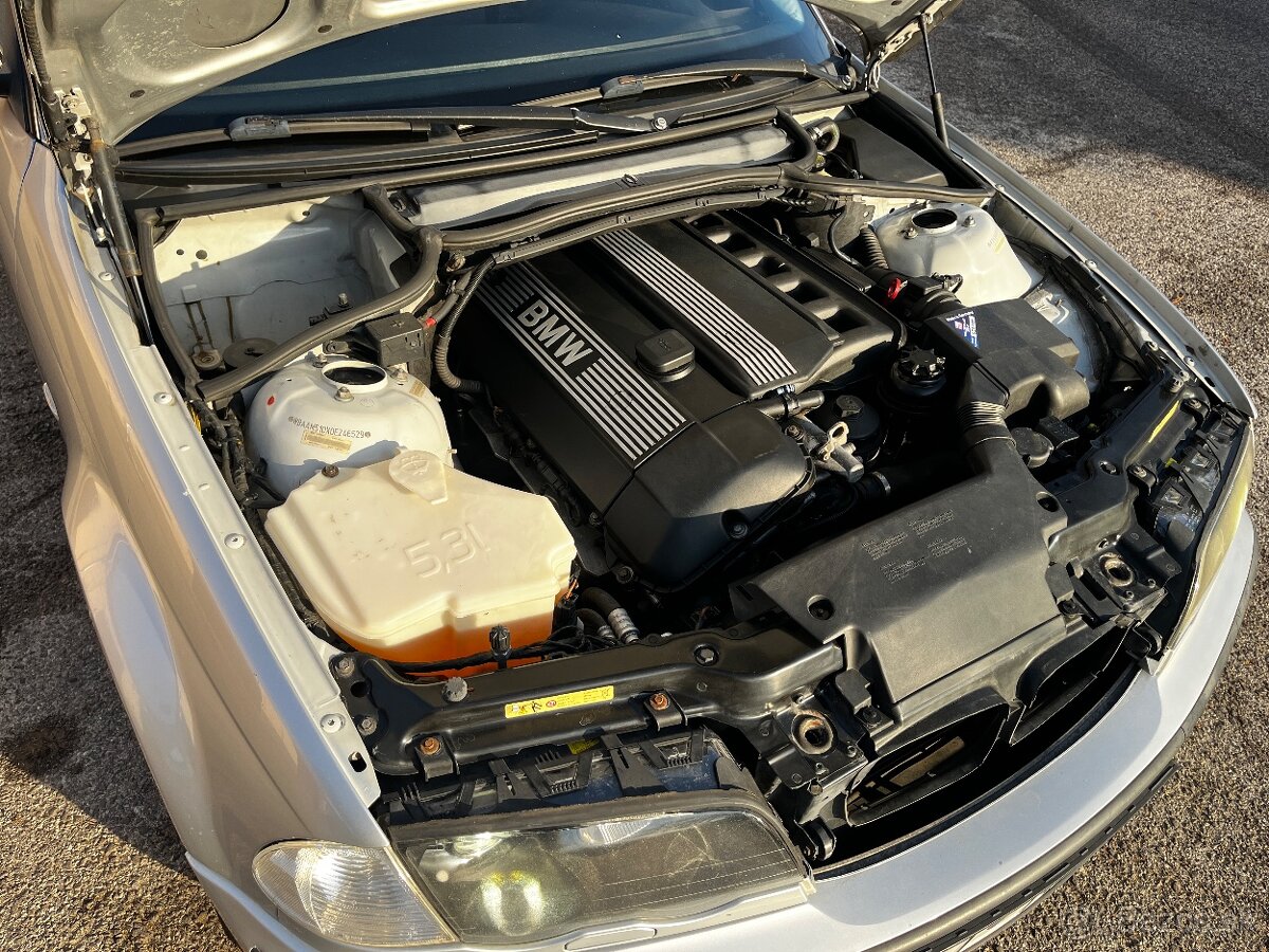BMW 328i e46 - 19