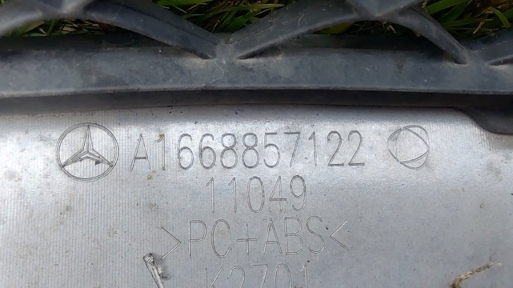 Mercedes GLE SUV W166 166 2015 - 2019 - Predny naraznik - 19