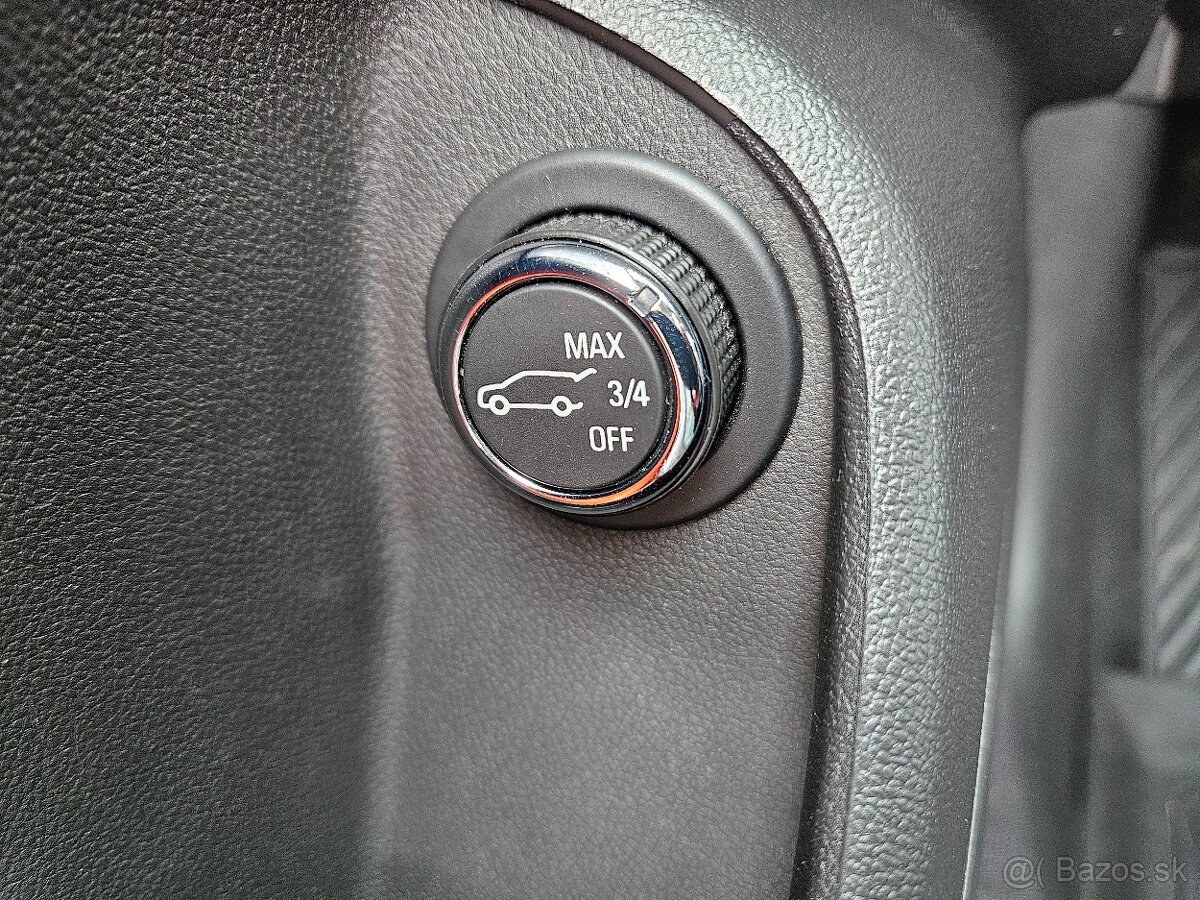 Opel Insignia ST 2.0 CDTI S S Dynamic AT8 - 19