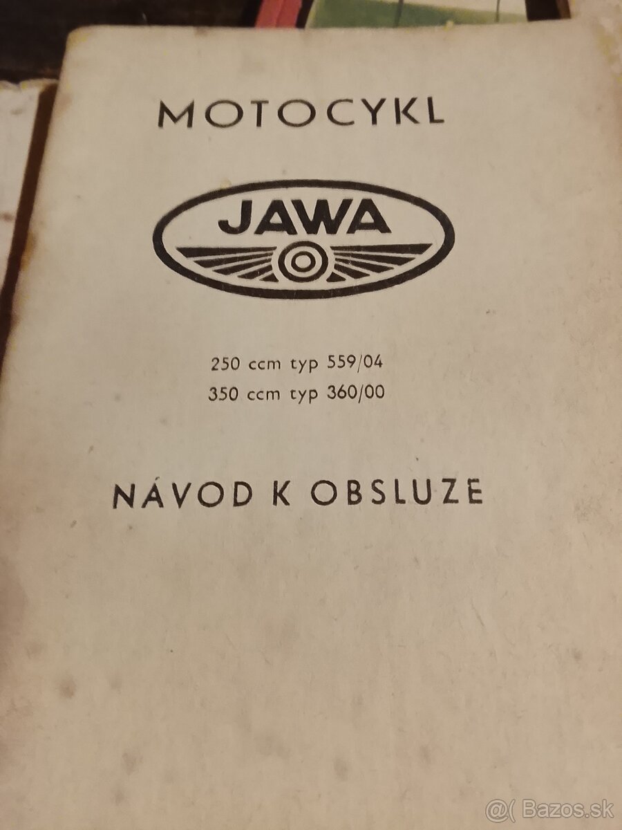 kniha, brožúra a legitimácia - 19