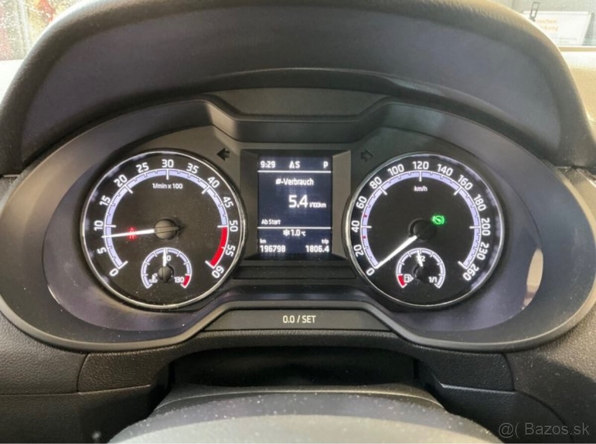 ŠKODA OCTAVIA COMBI 2.0 TDI DSG 110KW 4/2018•FULL LED•CAM - 19