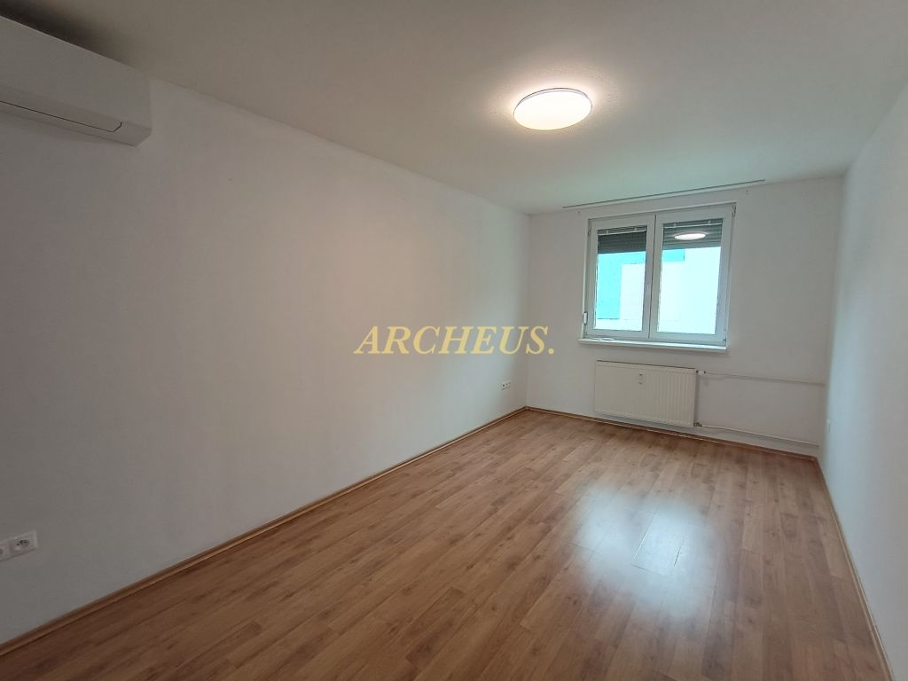 NA PREDAJ 3 IZBOVÝ BYT, 64M2, KALINČIAKOVA ULICA, SENICA - 19