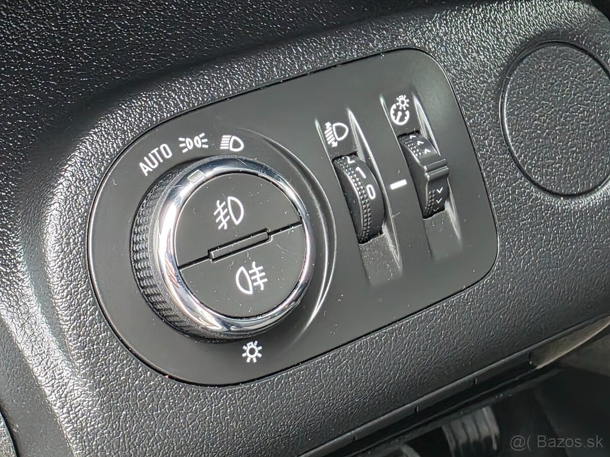 Opel Combo 1,5 CDTI XL Enjoy - 19