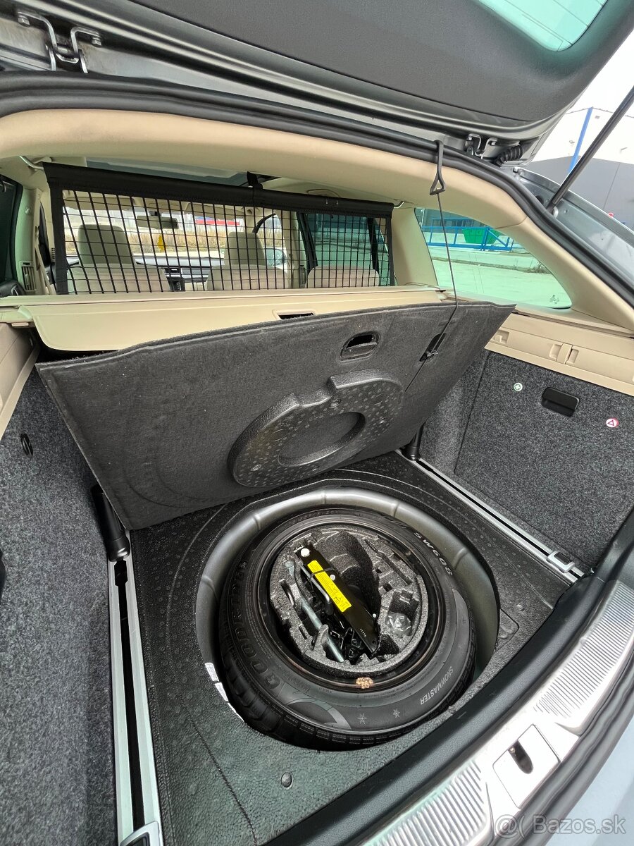 Škoda Superb II Combi 2.0TDI DSG Elegance,Panorama - 19