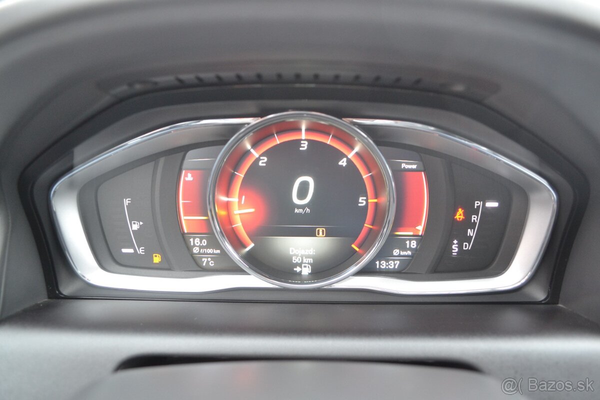 Volvo XC60 2.4 D5 AWD INSCRIPTION - 19