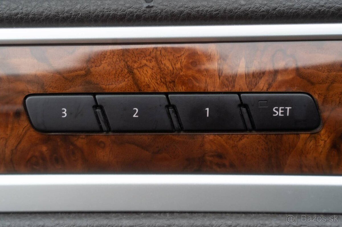 Volkswagen Touareg 3.6 - 19